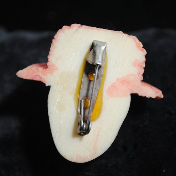 Vintage 1960s Celluloid Flapper Woman Brooch - Picture 5 of 7